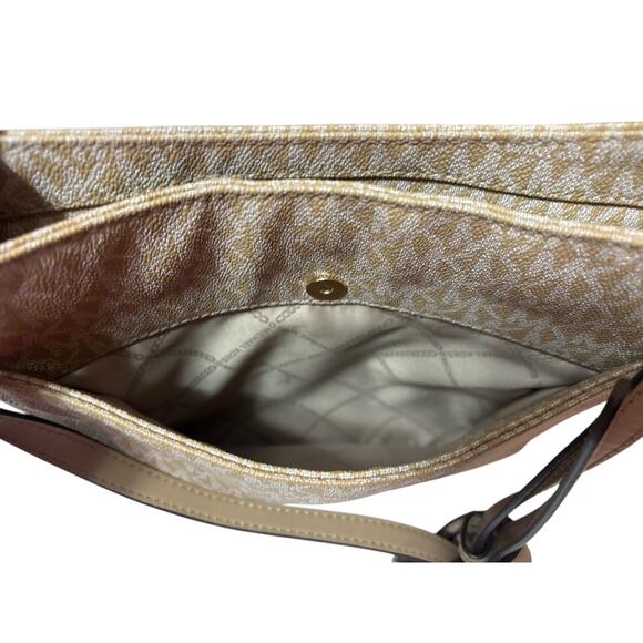 Michael Kors Jet Set Travel Large Logo Messenger - Tan - Picture 7 of 10